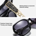 thumbnail image 4 of Gafas de sol polarizadas cuadradas de gran tamaño para mujer, modernas, con montura brillante, para conducir al aire libre, con protección UV, 4 of 6
