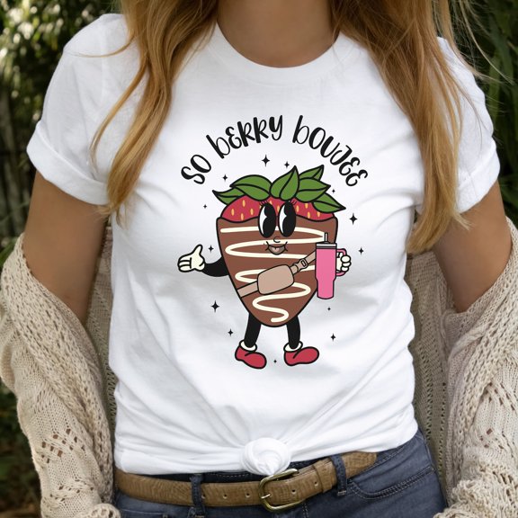 Strawberry Boujee Sweatshirt T-Shirt So Berry Boujee Crewneck Hoodie Women For Her Trendy Cute Strawberry Sweater Shirt All Size S-5XL