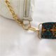 thumbnail image 5 of Bolsa PU Fanny Pack Chains Rhombus Retro Correa ancha Mujer Pecho Crossbody Bag (Blanco) Likrtyny Para Estrenar, 5 of 9