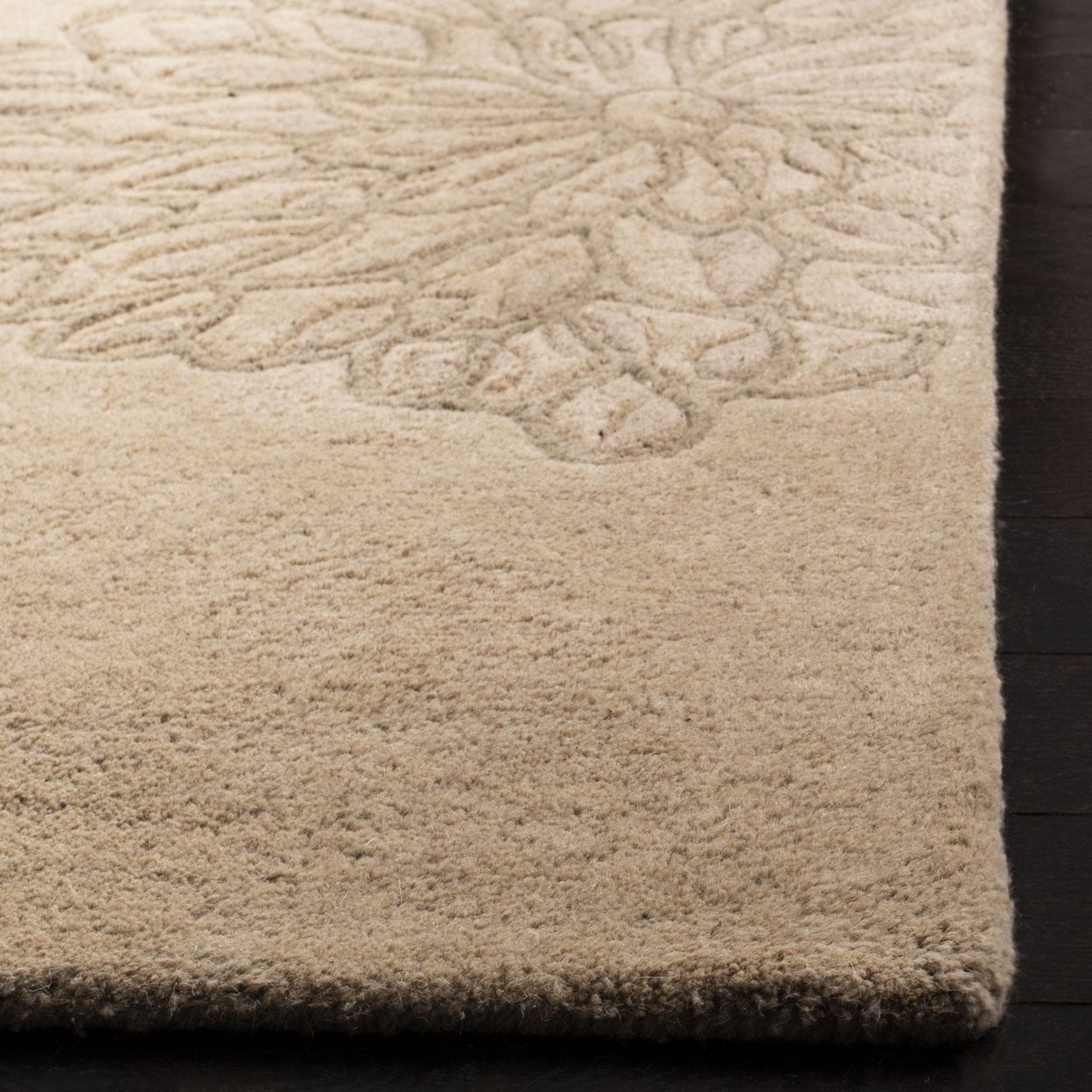 SAFAVIEH Soho Brisbane Floral Wool Runner Rug, Beige/Multi, 2'6" x 8'
