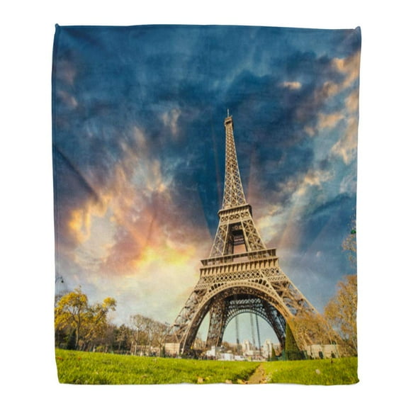 NUDECOR Throw Blanket Warm Cozy Print Flannel Wonderful View of Eiffel Tower in Paris La Tour Sky and Meadows Comfortable Soft for Bed Sofa and Couch 50x60 Inches
