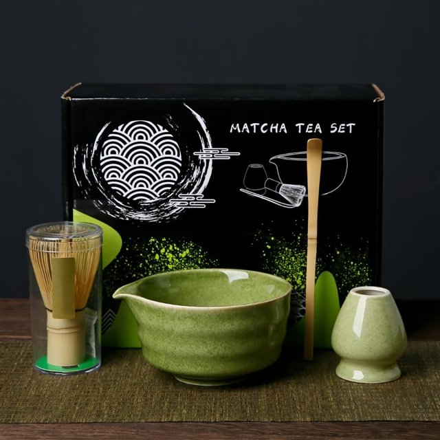 TEMOGU-4pcs Matcha Whisk Set, Includes Matcha Bowl, Whisk Holder, Bamboo Whisk and Scoop (Matcha Green)