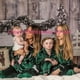 thumbnail image 4 of Conjuntos de pijamas navideños familiares a juego 2024, pijamas de terciopelo verde para bebés, niñas, niños, madres, niños de 6 a 12 años, ropa de estar por casa para mujeres adultas, 4 of 5