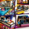 thumbnail image 3 of LEGO Friends Le manoir moderne d’Andrea 42639 Ensemble de construction (2275 pièces), 3 of 6