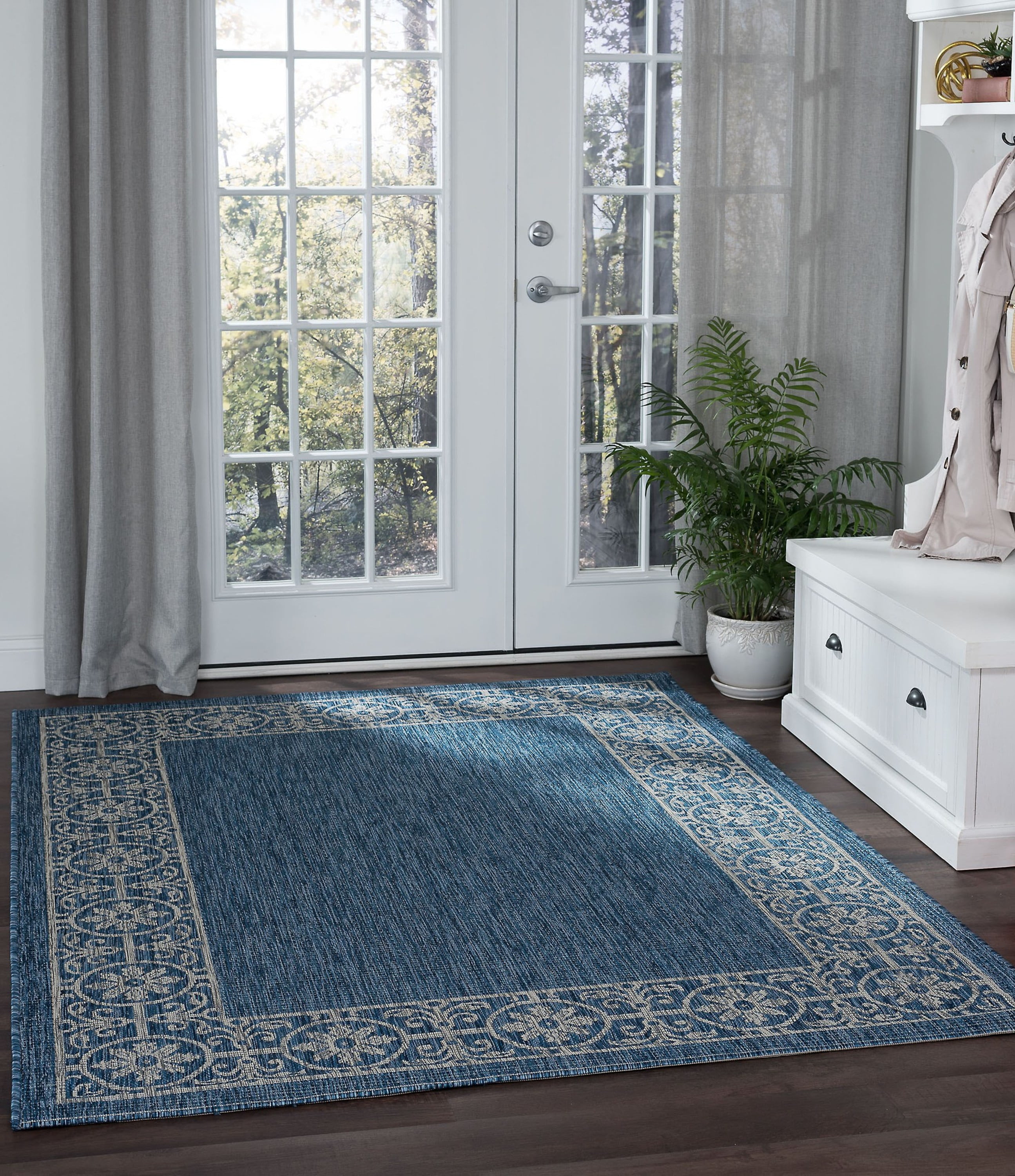 Traditional 9x12 Area Rug (8'9'' x 12'3'') Border Indigo, Light Gray