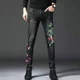 thumbnail image 4 of Pantalones vaqueros ajustados para hombre, pantalones vaqueros ajustados con estampado punk y estilo callejero japonés retro, 4 of 5