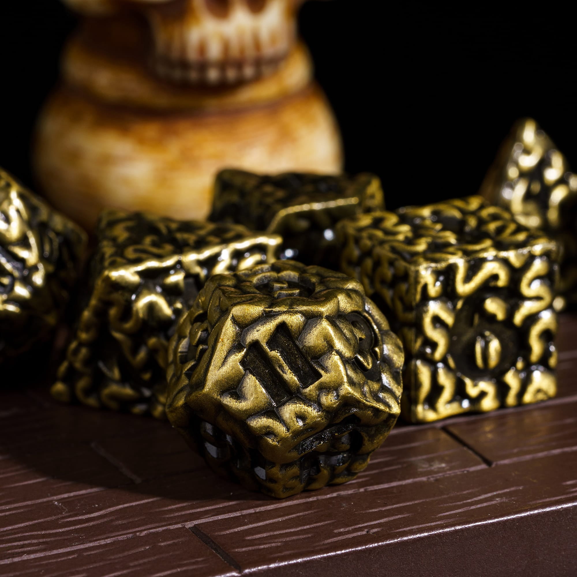 Cusdie 7-Die Metal DND Dice Set, Brain-patterned Metal Polyhedral D&D Dice Set for DND Dungeons and Dragons TTRPG Role Playing Games