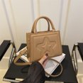 thumbnail image 3 of Bolso bandolera de hombro con hendidura de cinco estrellas y diseño de nicho de moda coreana, nuevo bolso cuadrado pequeño de alto valor para otoño de 2025, 3 of 5