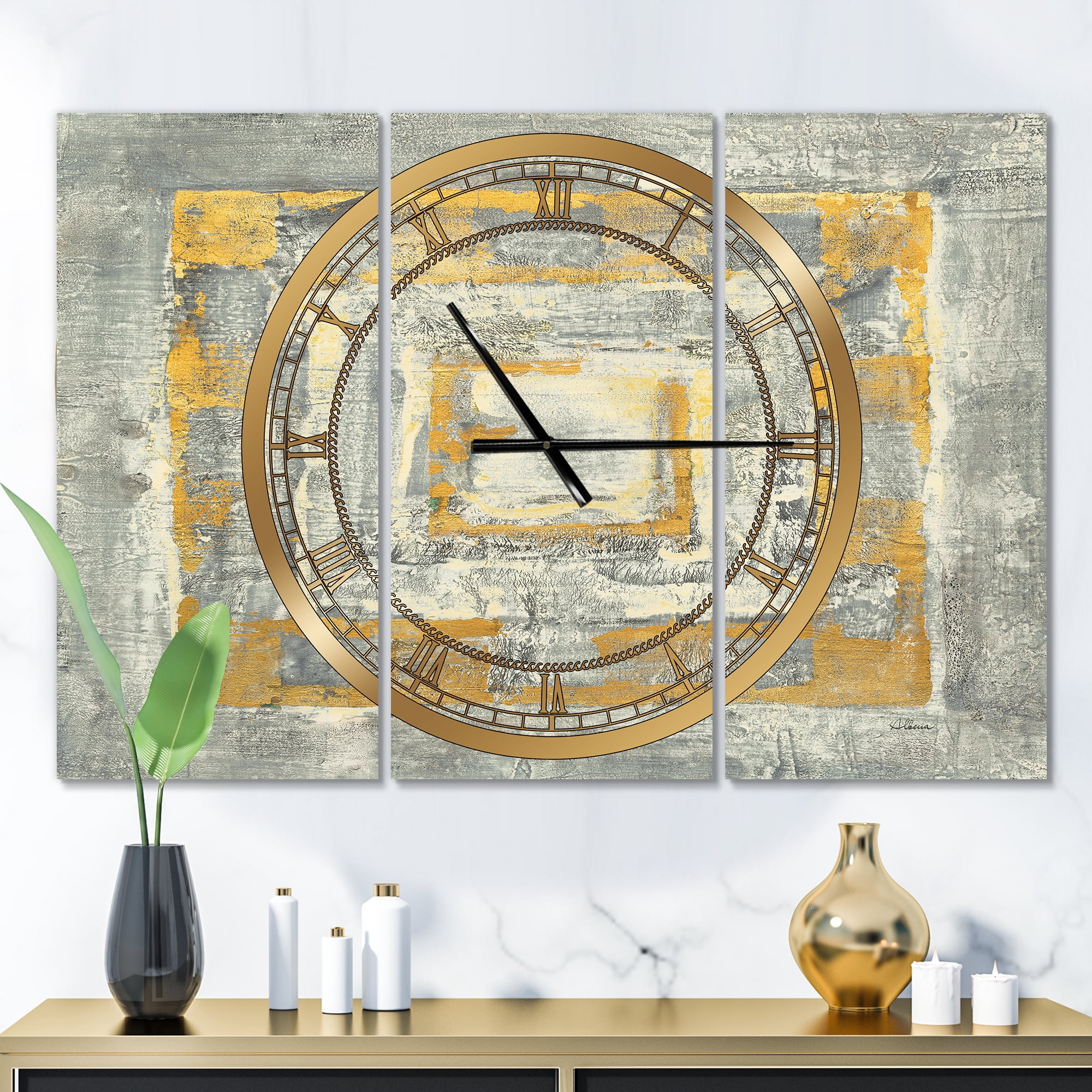 Designart 'Gold Glam on Grey Tapestry I' Modern wall clock