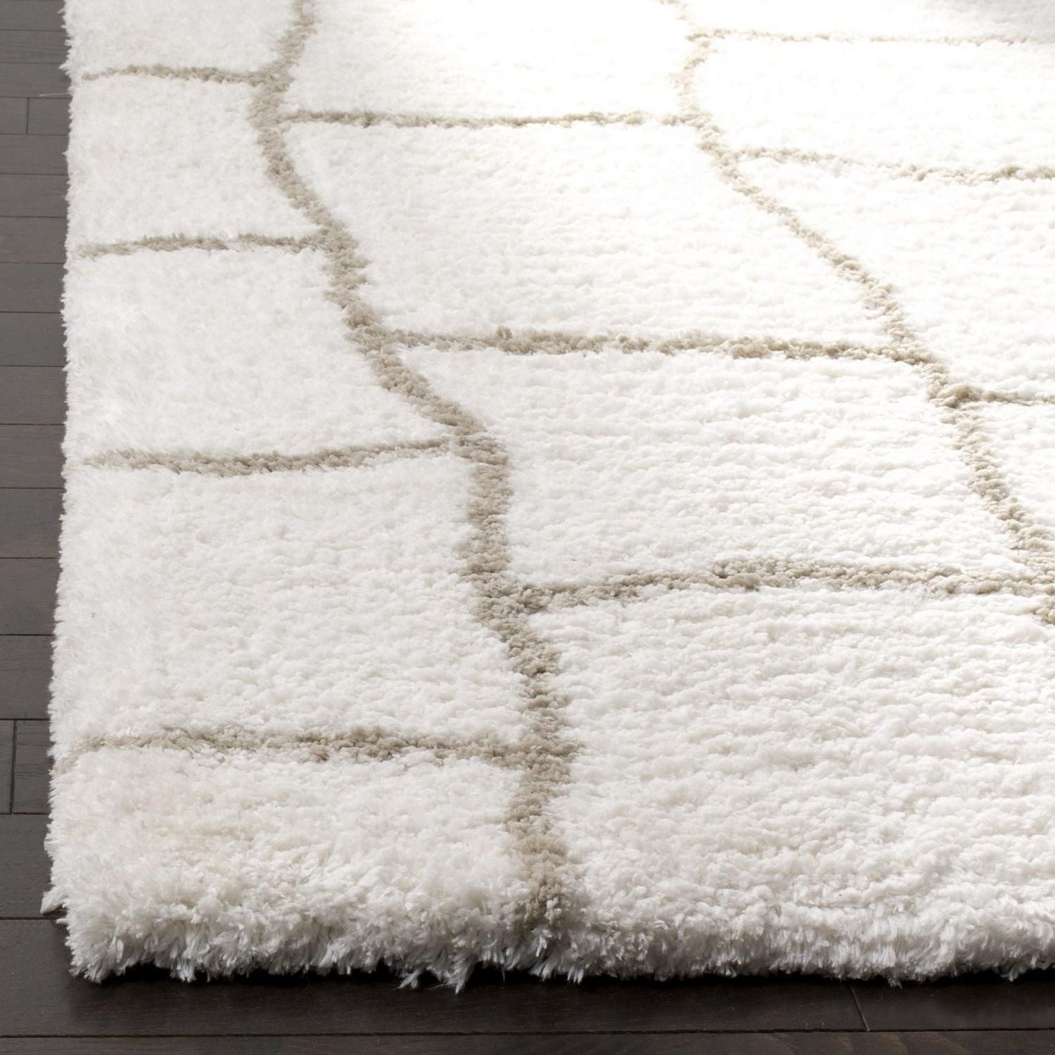 Safavieh Toronto Deidra Abstract Shag Area Rug