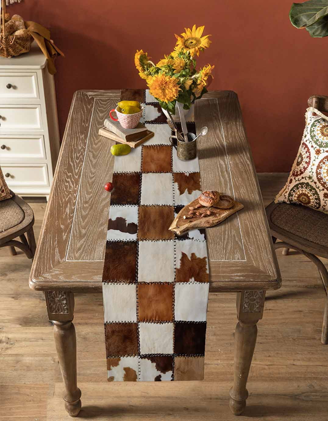 Abstract Cowhides Table Runner Brown Beige Animal Fur Texture Tablerunners 18 x 72 Inch, Table Decorations Tabletop Scarf for Summer Gathering Holiday Farmhouse Kitchen Dining Decor