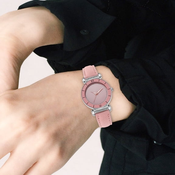 Luxshiny Elegant Women's Fashion Wristwatch Glow-in-the-Dark Business Casual Watch 1 Piece
