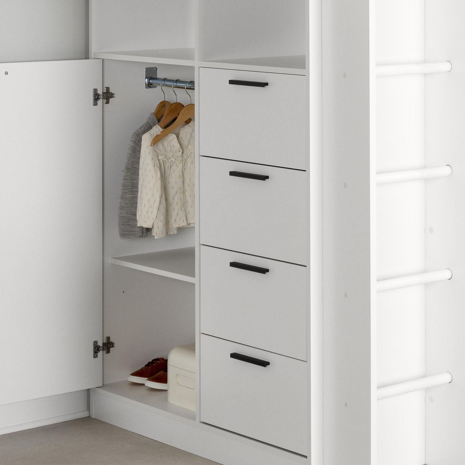 Lit mezzanine avec bureau de la collection Logik South Shore