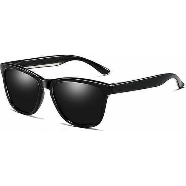 A pair of sunglasses men and women vintage classic protective sunglasses (black frame with gray lenses)