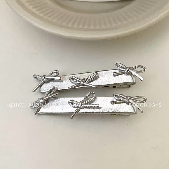 WEUVEB Mini Alloy Hair Barrettes for Women, 1 Pair, Hair Clips for Everyday Use and Styling