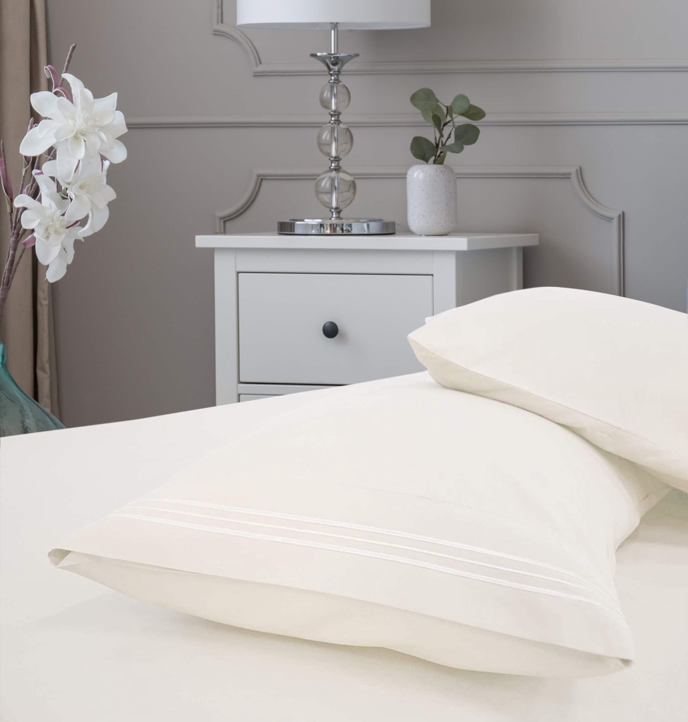 Bamboo Ultra Soft Sheet Set – Wrinkle Free, Deep Pocket, Machine Washable, Hypoallergenic, Fade Resistant Bedding Set - 6 Piece Set (Queen, Ivory) Luxury 1800