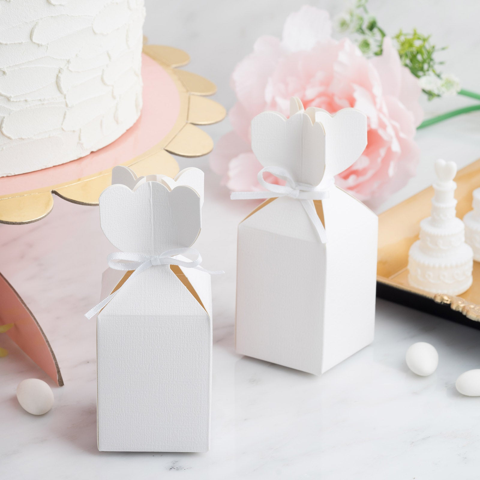 Efavormart 25 Pack White Vase Shape Favor Boxes With Satin Ribbons