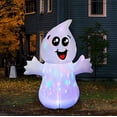thumbnail image 2 of Fantasma adorable de Halloween inflable de 5 pies con luz mágica para exterior. Decoración para patio con luces LED incorporadas, ideal para fiestas y jardín, 2 of 3