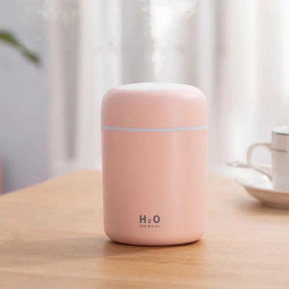 Mini humidificador portátil, colorido, niebla fría, alimentado por USB. Perfecto para recámara, oficina y coche (300 ml, rosa)