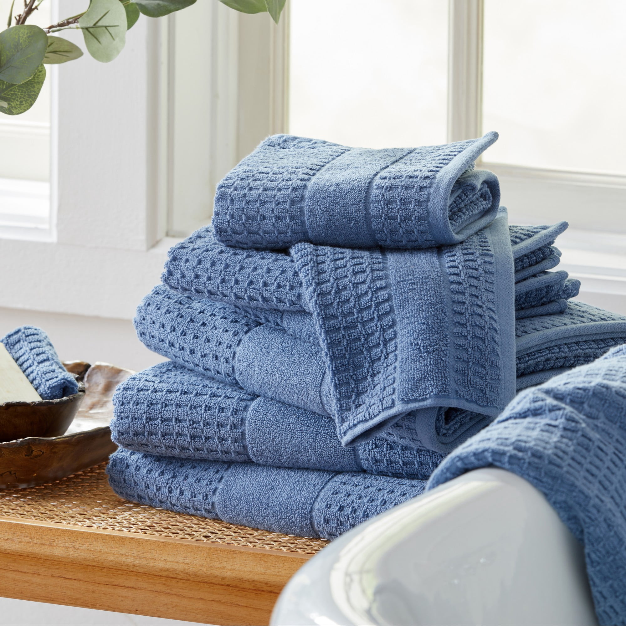 Market & Place 100% Cotton Waffle Weave 4-Piece Bath Towel Set, Denim Blue
