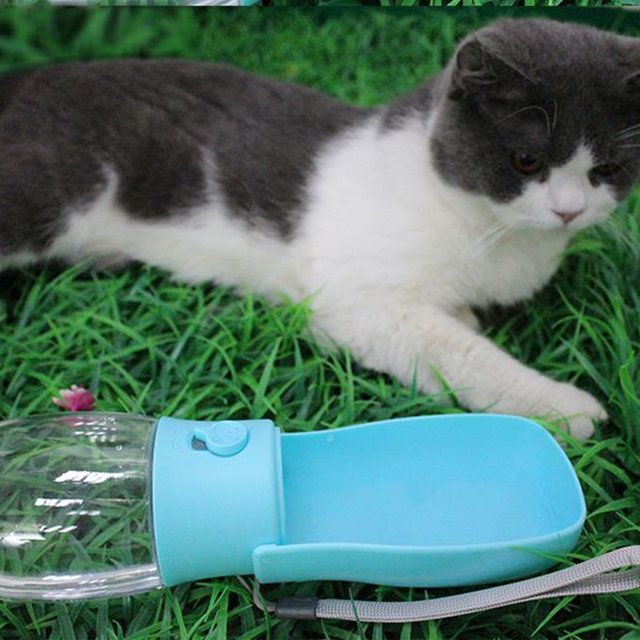 Dispensador de agua para mascotas plegable portátil Botella de agua para perros de 280 ml para mascotas