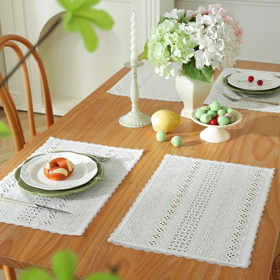 Lace White Table Runner Vintage Hollow Long Table Runners Doilies Dresser Scarf Placemat for Tea Party Dining Table Centerpiece Decor Wedding Party Decorations