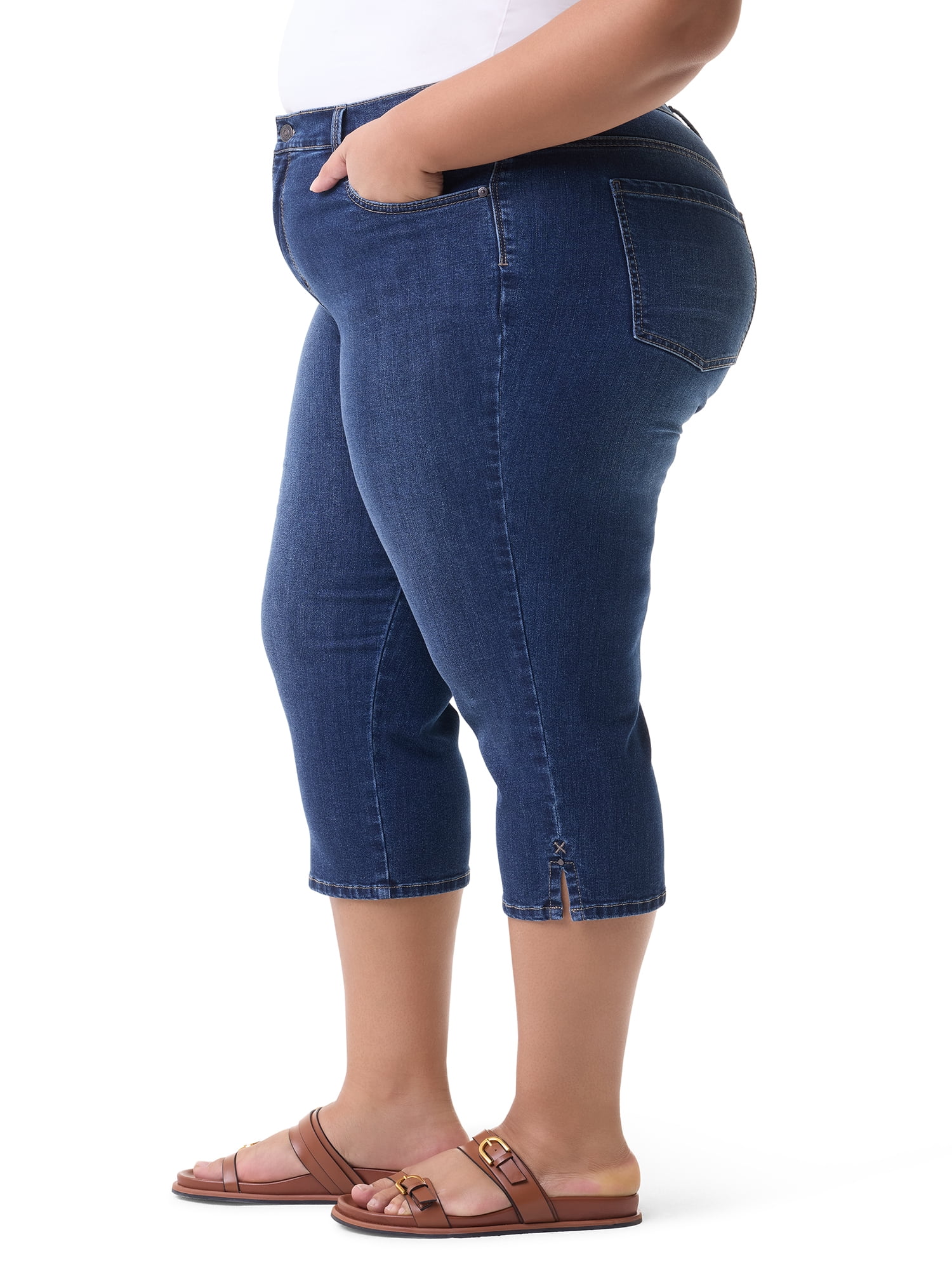 Gloria Vanderbilt Swan Series Women's Plus Amanda 5 Pocket Capri with Slit, Sizes 16W-24W