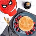thumbnail image 4 of Wafflera del Hombre Araña de Marvel – Sus Waffles con la Máscara del Hombre Araña – Plancha de Acero, 4 of 5
