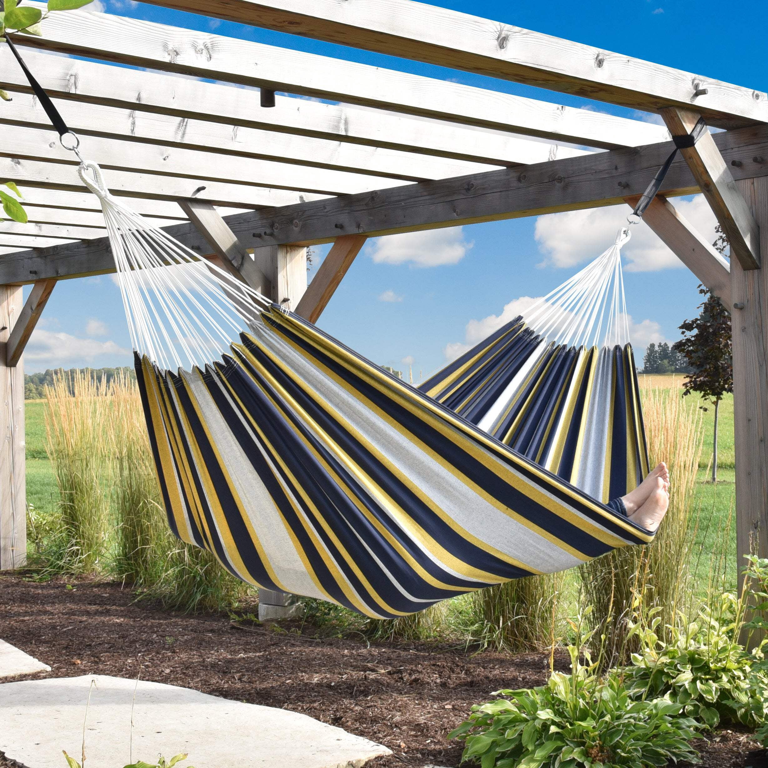 Vivere Brazilian Style Double Cotton Hammock, Outdoor Hanging Daybed, Serenity
