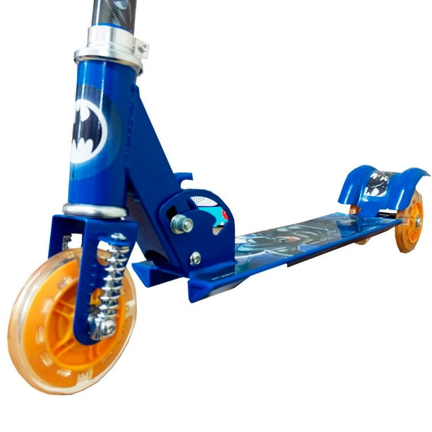 TOYMARK Scooter Patin del Diablo para Niños Batman - 3 Ruedas con Luz - T379011 TOYMARK Scooter Patin del Diablo para Niños Batman - 3 Ruedas con Luz - T379011