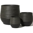 thumbnail image 1 of Pot de Jardinière en Résine Côtelé Moderne et Élégant avec Trou de Drainage – Grand Pot de Fleurs Ou Arbre Intérieur Extérieur - Léger Résistant aux Intempéries pour Patio Balcon (Noir Vintage, 3 Tailles Combinées : 11.8 Pouces + 15.7 Pouces + 21 Pouces), 1 of 5