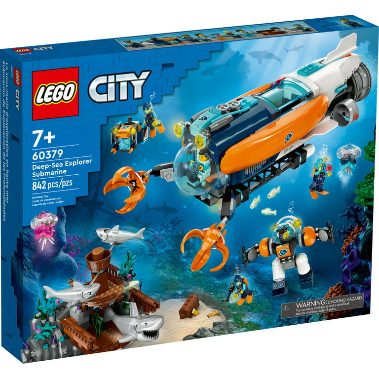 LEGO City Deep-Sea Explorer Submarine 60379 Building Toy Set, Ocean  Submarine Playset with Shipwreck Setting, 6 Minifigures and 3 Shark Figures  for Imaginative Play, A Gift Idea for Ages 7+ 