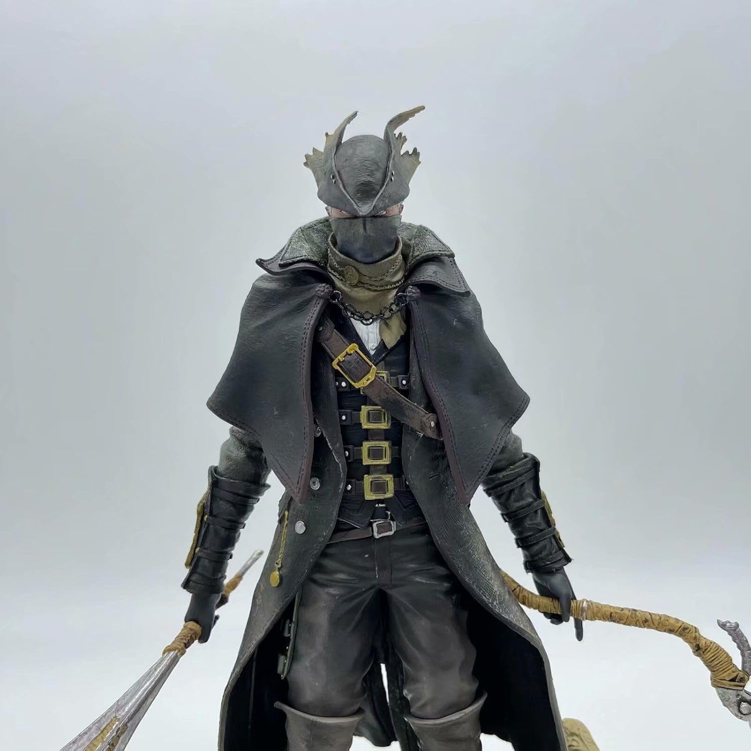 Gecco Figure Standing Holding Weapons Gecco Figurine 31cm/12.2inch Handmade PVC Anime Game Model Statue Character Collectible Craft Gifts