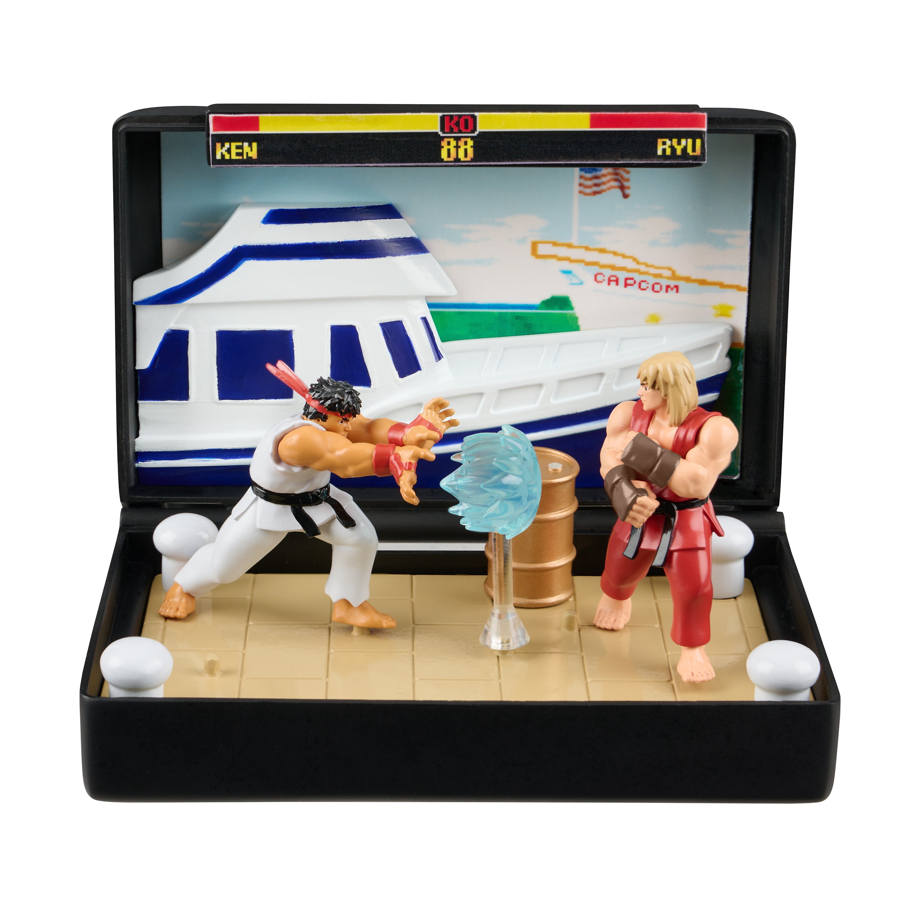 Console Heroes: Street Fighter II Diorama – Ryu & Ken – Dock Stage Scene – Capcom Licensed