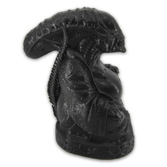 Alien Xenomorph Buddha | Carbon Mist