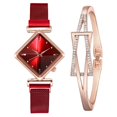 thumbnail image 1 of Montre Femme Mode Décorative : Montre Bracelet Montre-Bracelet avec Bracelet Jonc, 1 of 5