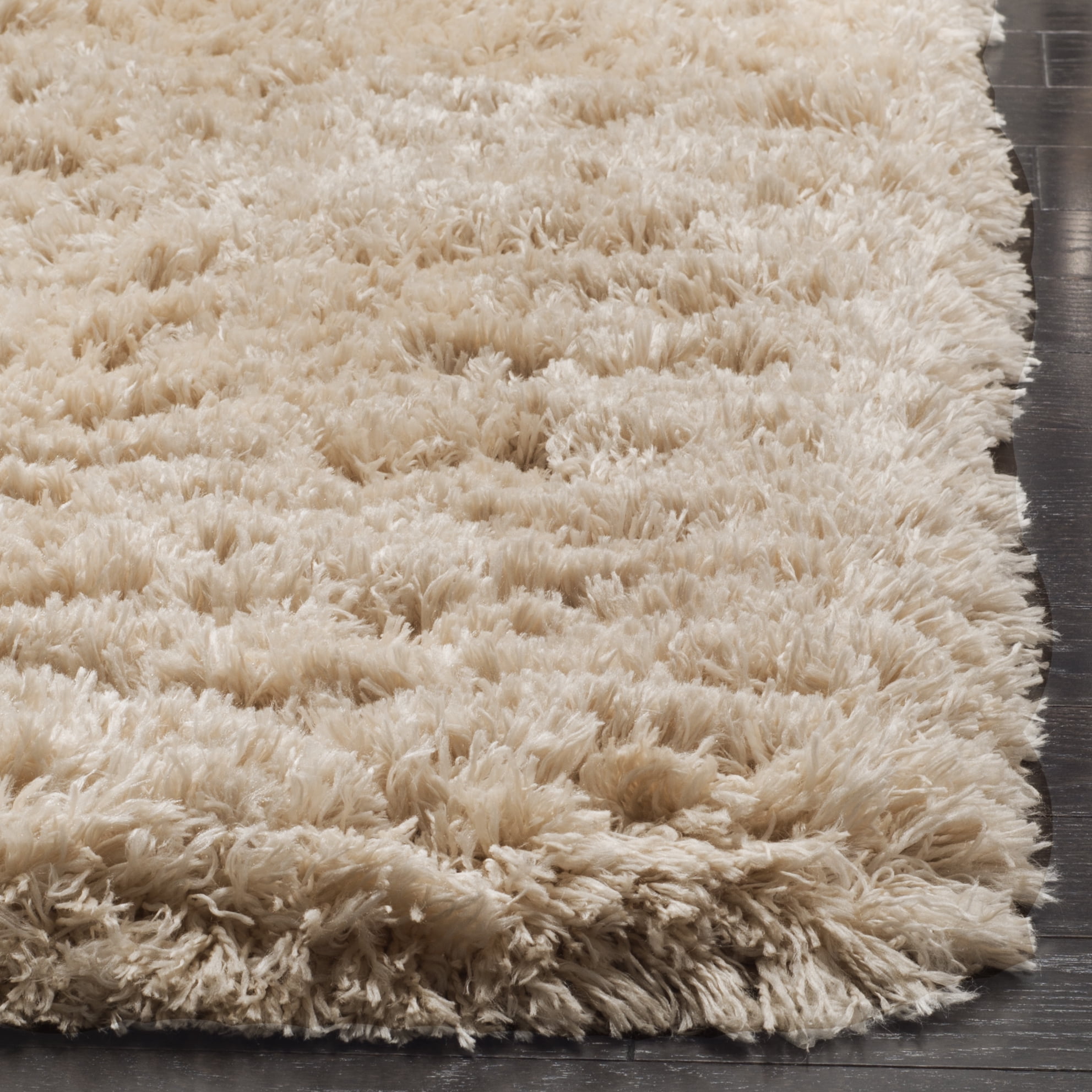 SAFAVIEH Polar Abbot Solid Shag Area Rug, Light Beige, 4' x 6'