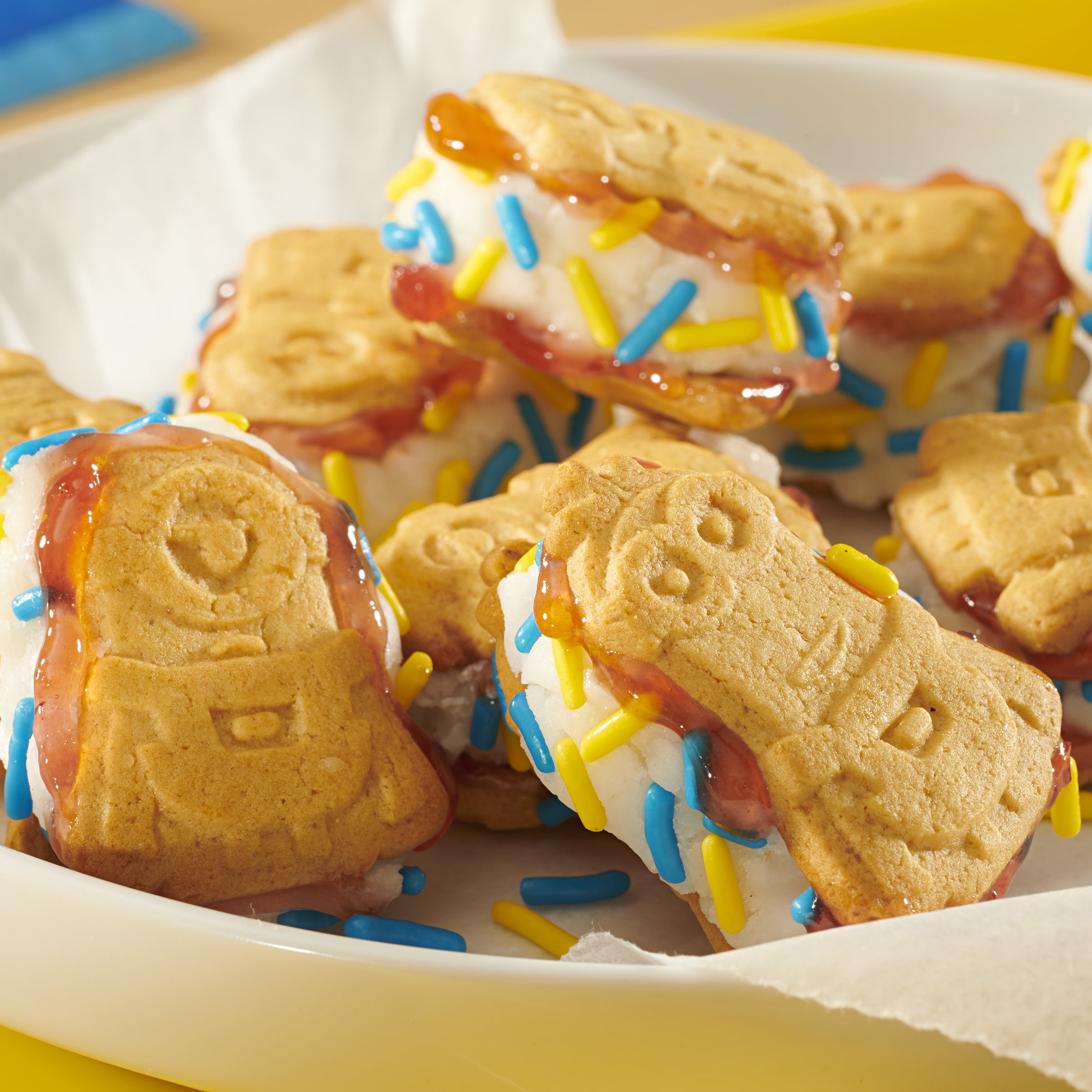 Nabisco Minions Cookies, 12 Snack Packs