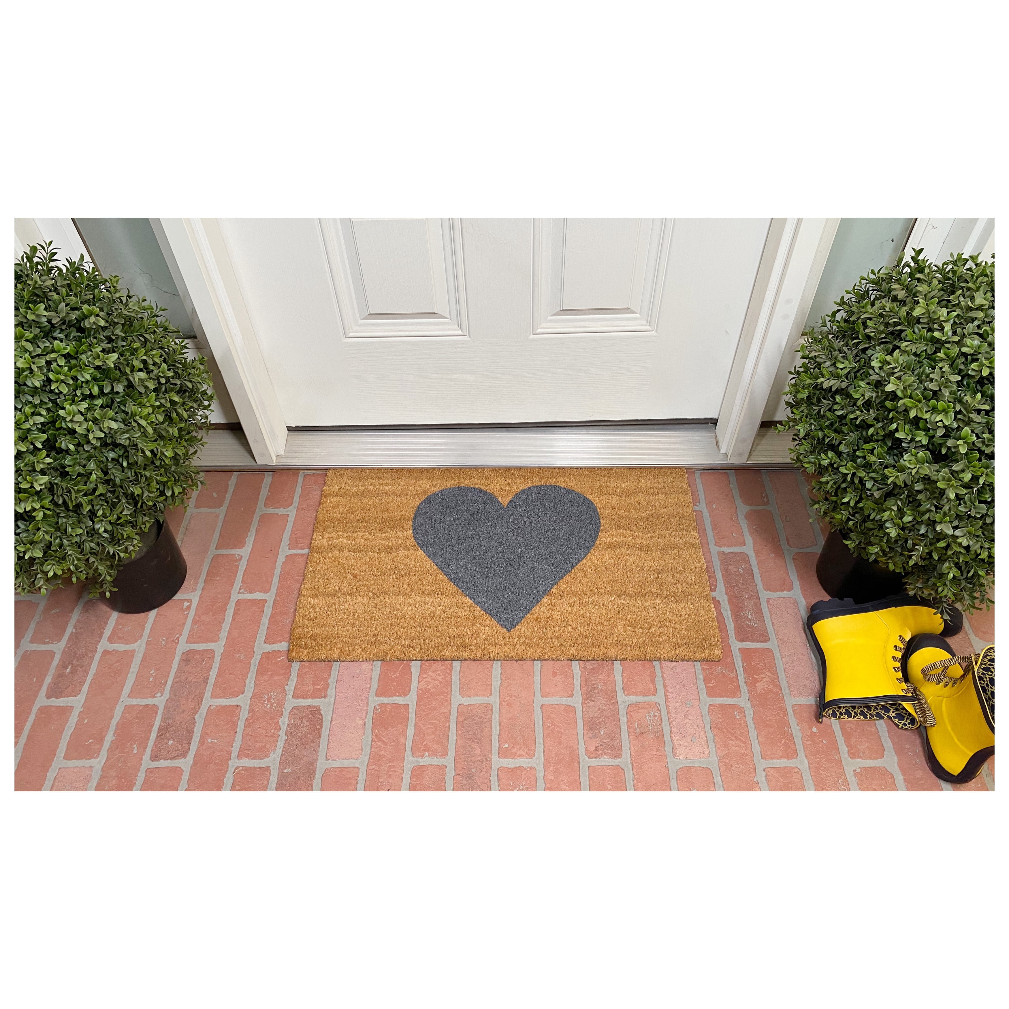 Calloway Mills Gray Heart Doormat, 24" x 48"
