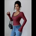 thumbnail image 4 of Camisetas Ajustadas con Cuello en Forma de Corazón para Mujer, Tops de Punto Acanalado con Mangas Largas Acampanadas Vino Tinto S, 4 of 7
