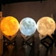 thumbnail image 3 of Lámpara de luna Luz de luna Luz de noche de luna Lámpara de luna personalizada para dormitorio Lámpara de luna impresa en 3D Regalo de cumpleaños para ella 15 cm 3 colores, 3 of 5