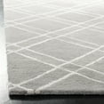 thumbnail image 3 of SAFAVIEH Himalaya Maralyn Geometric Wool Runner Rug, Grey/Silver, 2'3" x 12', 3 of 6