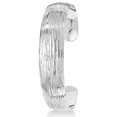 thumbnail image 1 of Bracelet Slip-On Texturé en Argent Sterling Métal Uni, 1 of 3