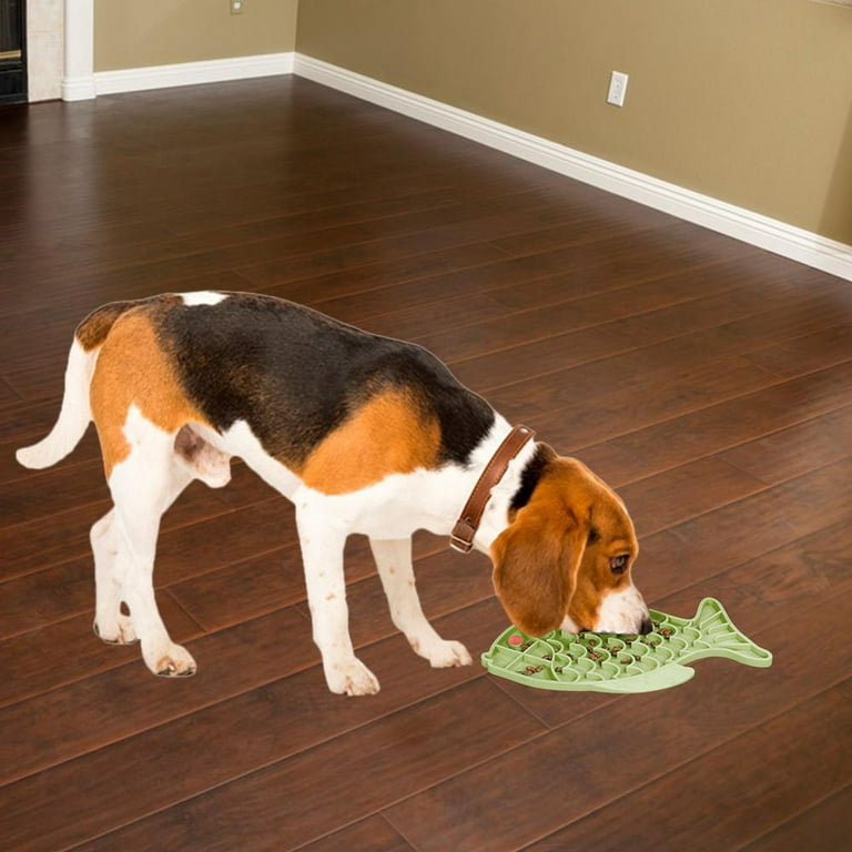 Silicone Dog Bath Peanut Butter Slow Feeder Treat Feeding Plate