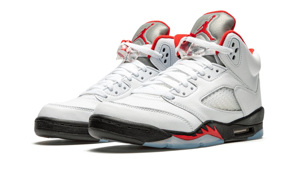 セールの時期に安く購入 Nike Air Jordan 5 Retro fire red 28.5