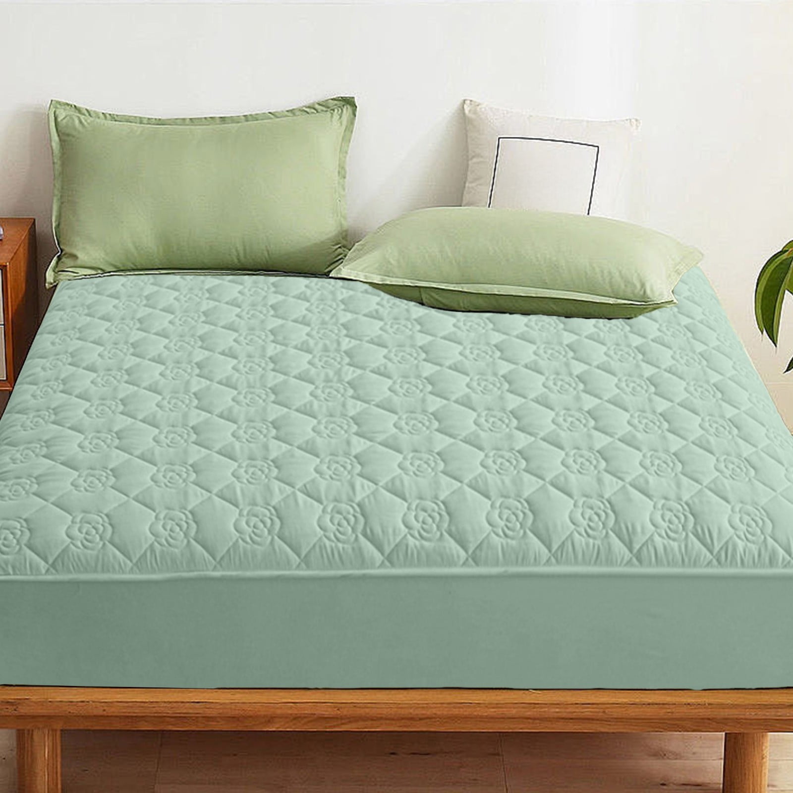 Hmgxay Waterproof Fitted Sheet, Comfortable Soft Thickened Intercalated Breathable Washed Cotton Mattress Protective Cover, Anti-Slip All Seasons Bed Sheet (78.7x70.8 Inches)