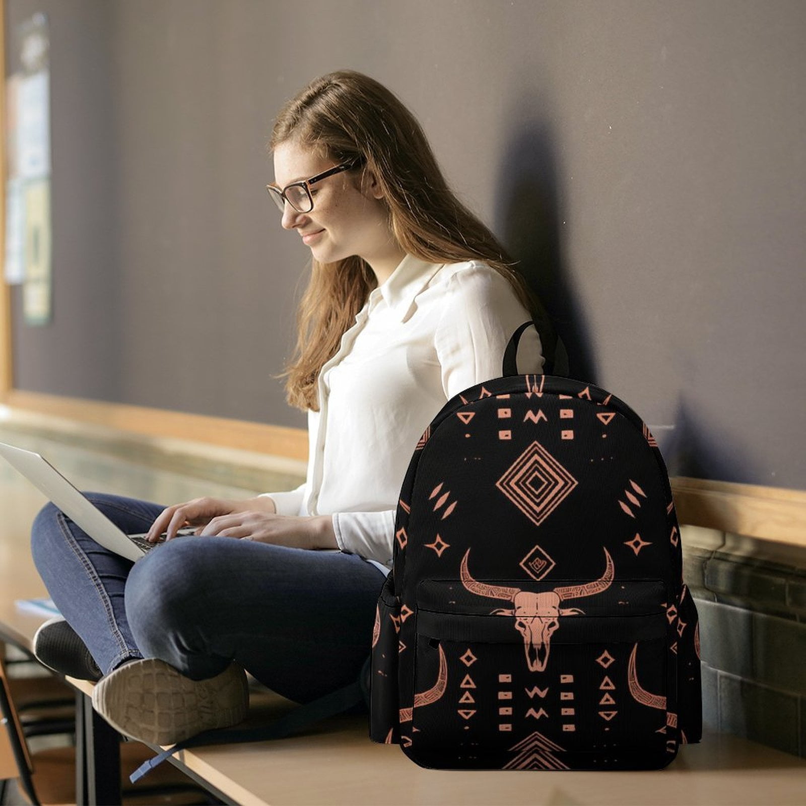 Large Capacity Half Print Backpack 11.8×16.5×5.9in Multifunctional Zipper Design Convenient Switch Bohemian Cow Skull