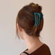 thumbnail image 5 of Pinzas para el pelo de plástico mate francés, 3 uds., pinzas para el pelo triangulares negras, pinzas antideslizantes para el pelo al aire libre, pinzas para la mandíbula para mujeres y niñas Vhermosa WRJM-192, 5 of 5