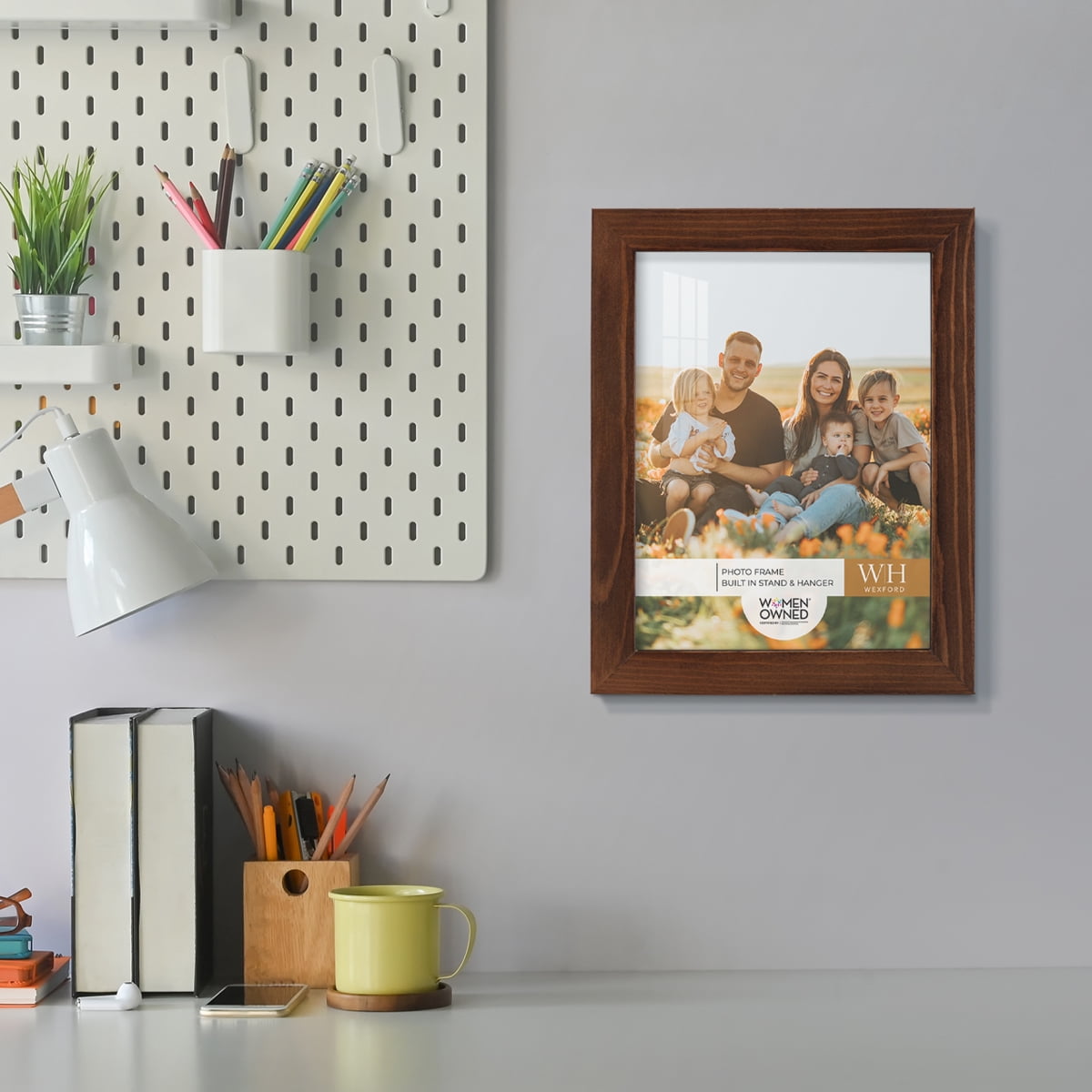 Woodgrain 8 in. x 10 in. Chestnut Picture Frame