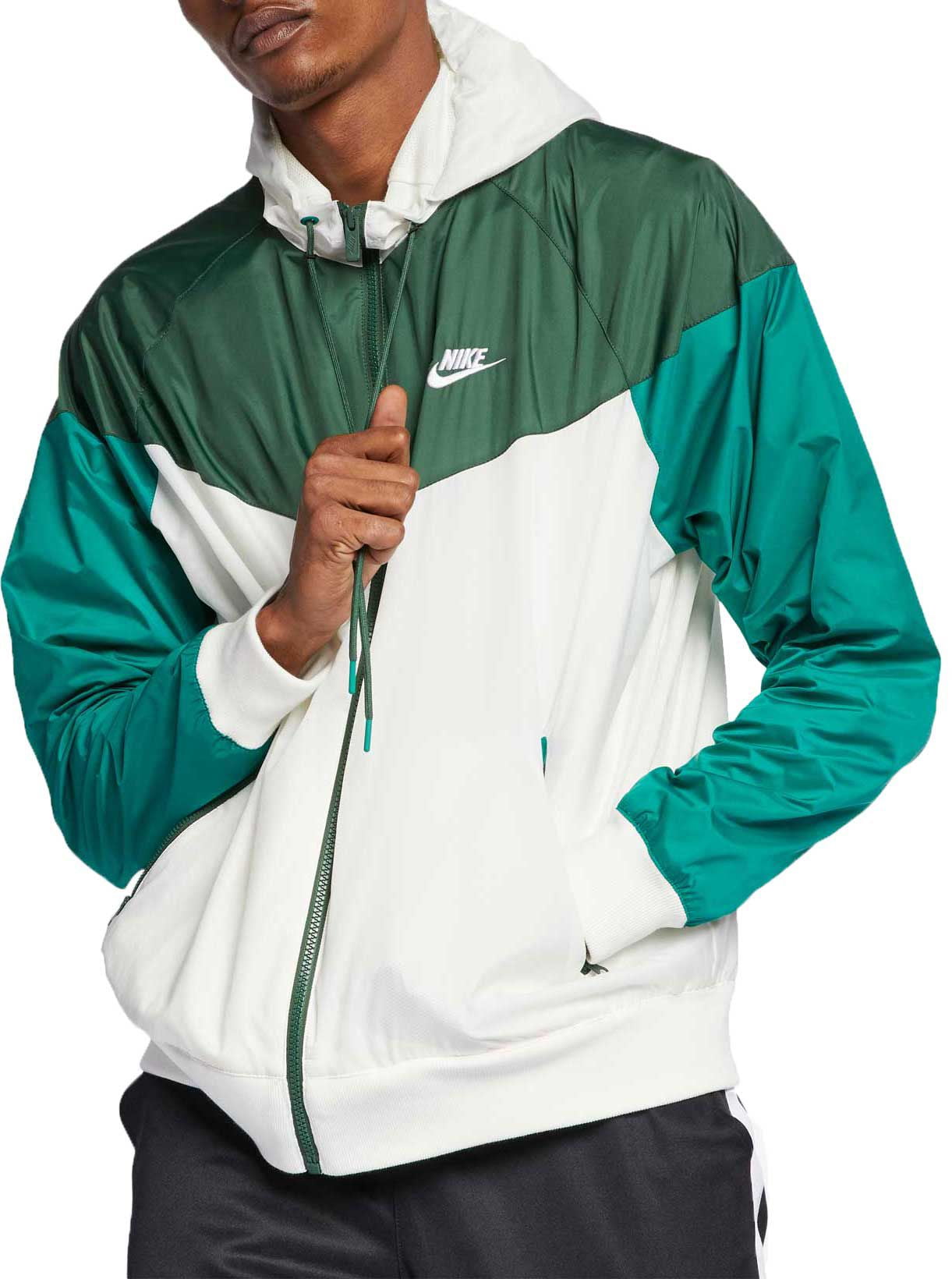 nike hooded windrunner